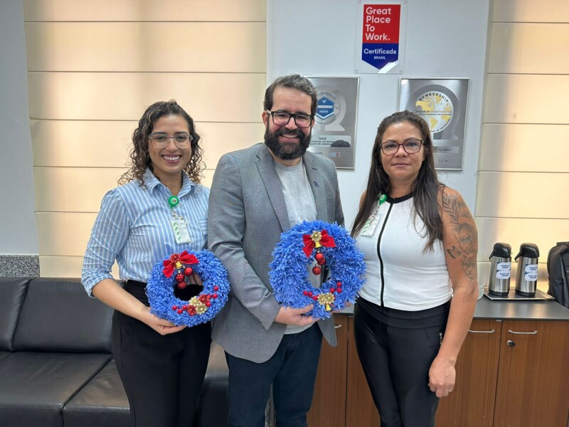 materiais-de-embalagens-cirurgicas-viram-enfeites-de-natal-no-crer-em-acao-sustentavel